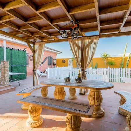 Casa Ludima Villa Fuentes de Andalucía Eksteriør billede