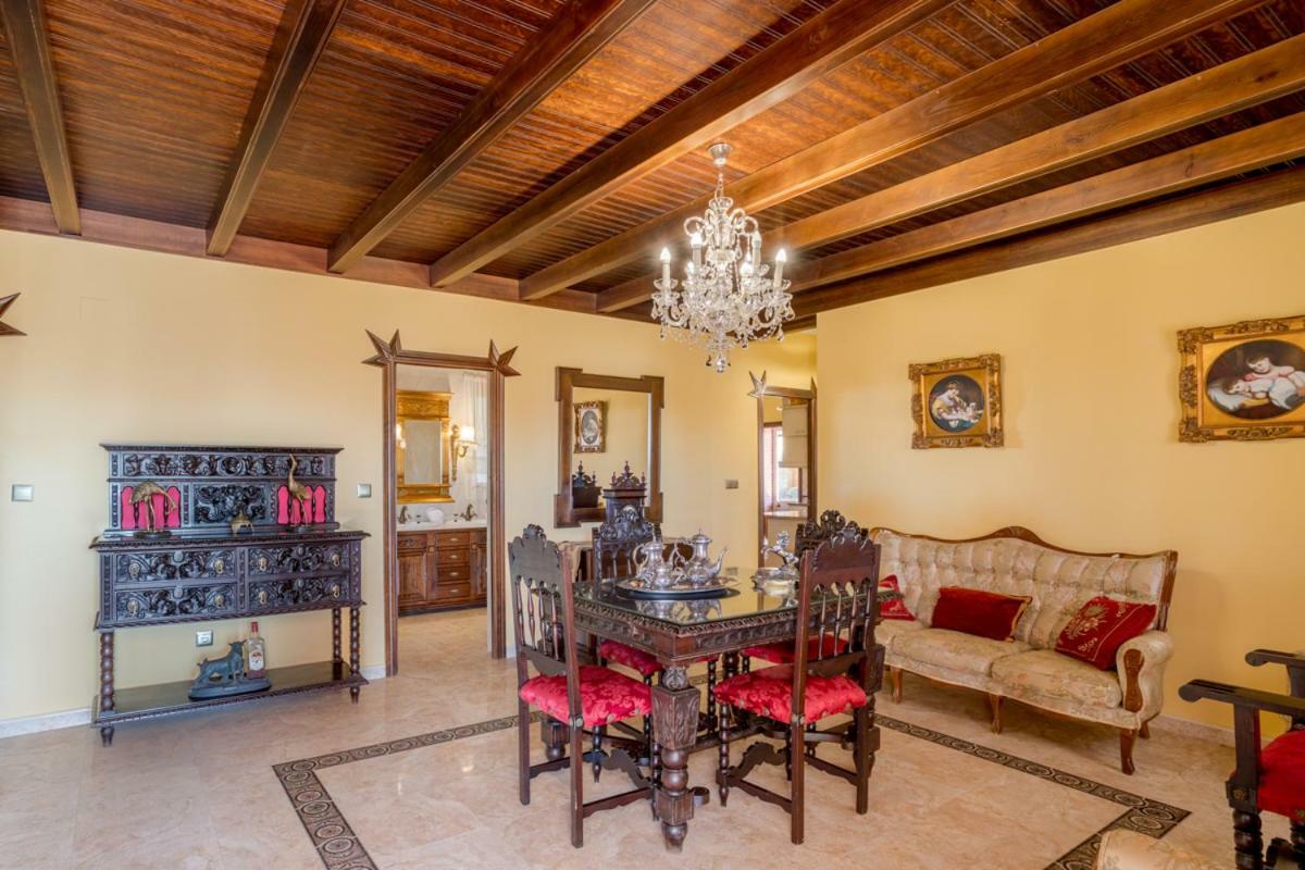 Casa Ludima Villa Fuentes de Andalucía Eksteriør billede